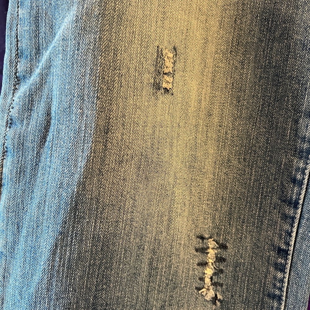 Beautiful embroidered jeans - never worn (no tags) - Picture 7 of 9